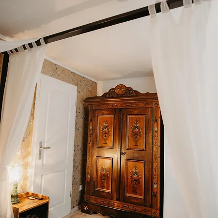 Apartament Altes Haeusle Am Waschbach-weintraube *